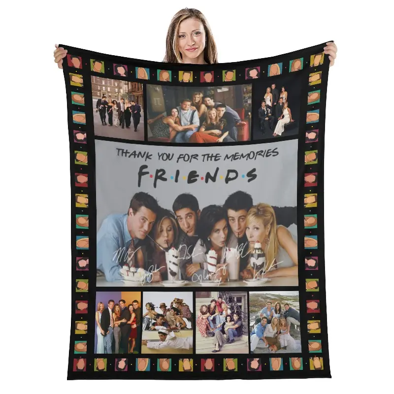 Friends TV Show Crochet Lobster Flannel Throw Blanket - Central Perk, Smelly Cat, Pivot Quotes Print, 90s Sitcom Aesthetic, Soft Warm Fuzzy, Perfect for Sofa, Gift for Best Friend, Crochet Lobster Blankets