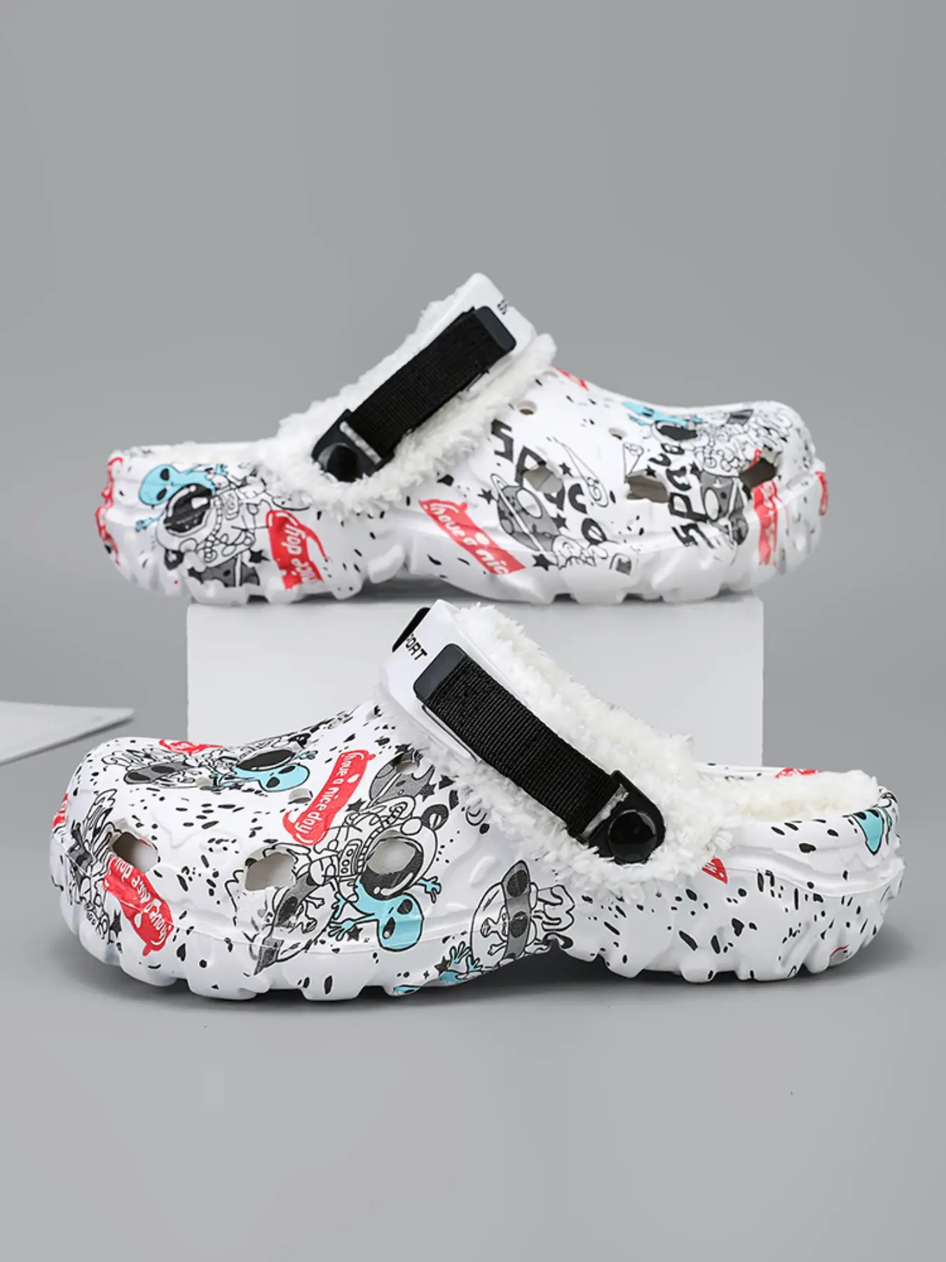 Men's Winter Fleece Lined Hollow Out Shoes, Slipper, White, Warm Casual Footwear for Cold Weather, Comfortable Textile Material, Ideal for Daily Wear, Casual Home Slippers, Indoor Slippers, Warm House Slippers