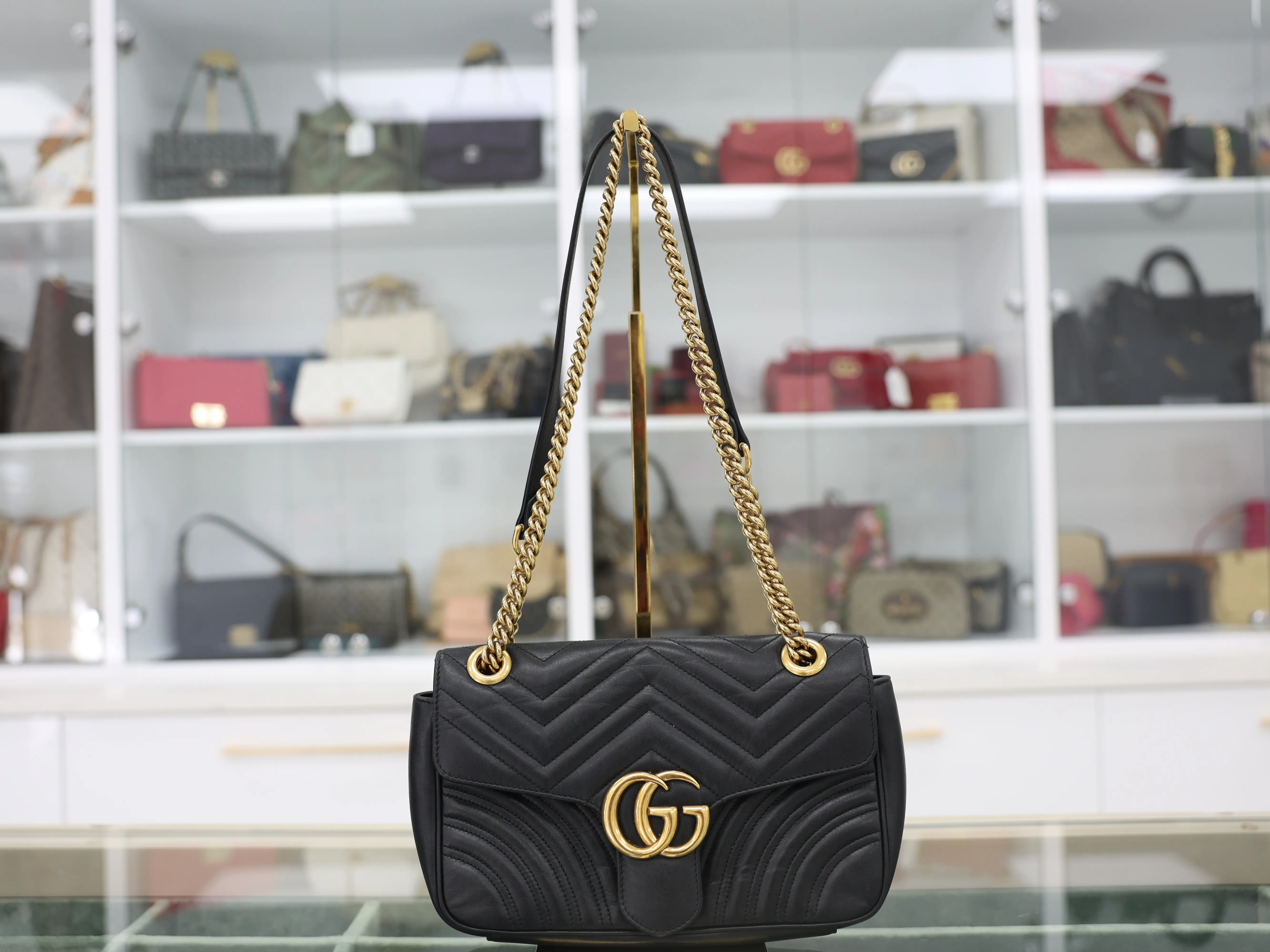 Pre-owned LEATHER Crossbody Bags GUCCI HANDBAG GG MARMONT MATELAS
