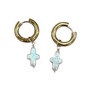 CHUNKY PEARL CROSS HOOPS