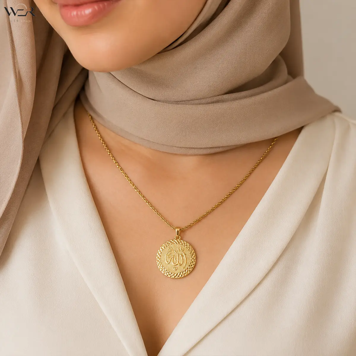 Gold Allah Pendant Necklace Islamic Jewelry Arabic Calligraphy Necklace Religious Pendant Necklace Gold Coin Necklace for Women Everyday Wear Gift