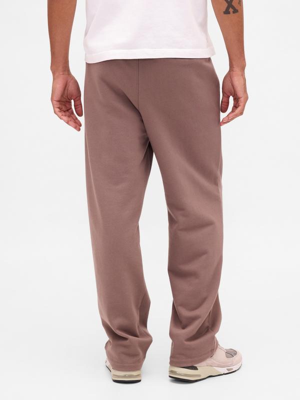 Gap Men's Heavyweigtht Relaxed Logo Sweatpants  - Gender Neutral