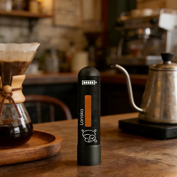 Portable mint aromatherapy diffuser sticks - a must-have for home and office air purification.