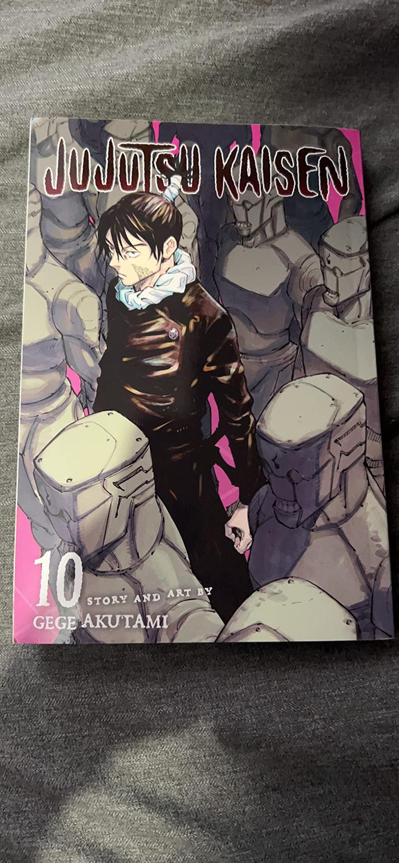 Gege Akutami Jujutsu Kaisen Vol 10 Paperback Edition Story and Art by Gege Akutami Volume 10 Comic Book Number 61