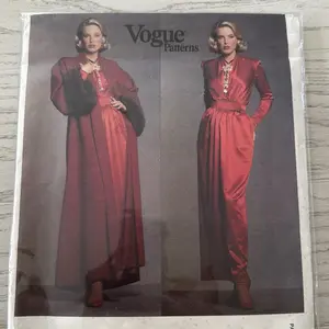 Vogue 1046 discontinued sewing pattern