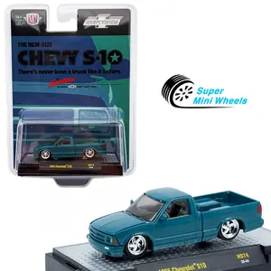 M2 Machines 1:64 1995 Chevrolet S10 Custom Green