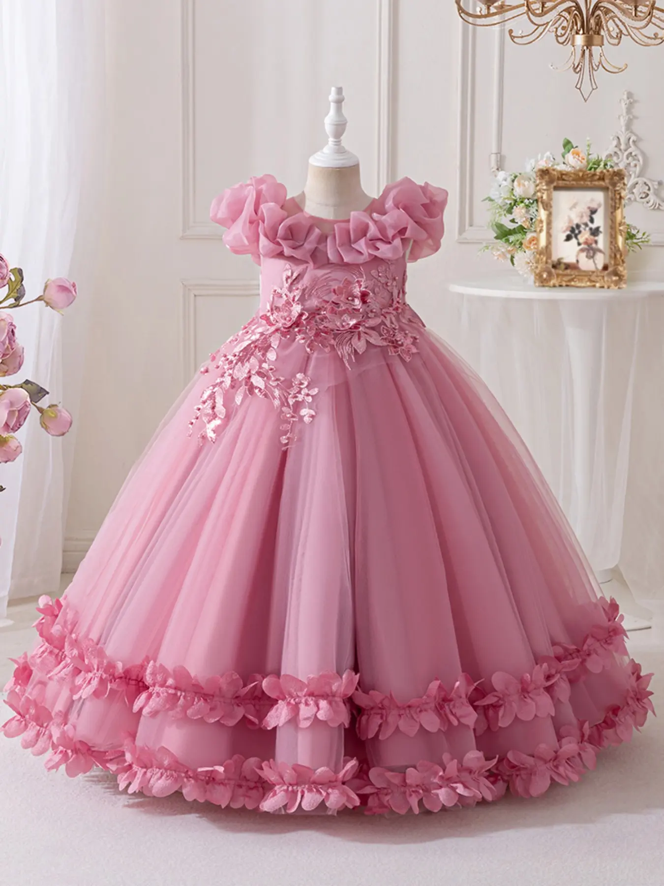 Princess Dress Cute Long Bubble Sleeves Embroidered Elegant Formal Party Gown, High-Waisted Fitted A-Line Design, Perfect for Special Occasions, Formal Wear