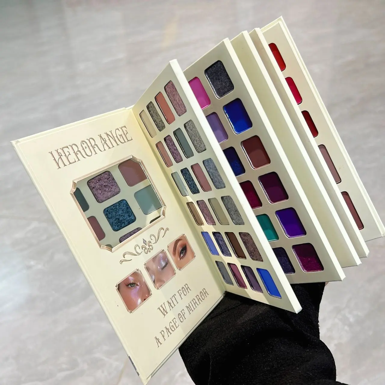 HERORANGE 72 Colors Makeup Book with Mirror, All-in-One Makeup Palette with Eyeshadow Blush Highlighter Lip Colors, Beauty Gift Set
