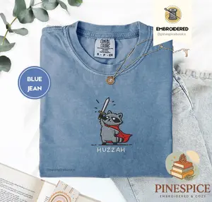 Huzzah Raccoon T-Shirt, 1717, Funny Medieval Tee, Chaotic Raccoon Shirt, Renaissance Faire Gift, DnD Gamer Top