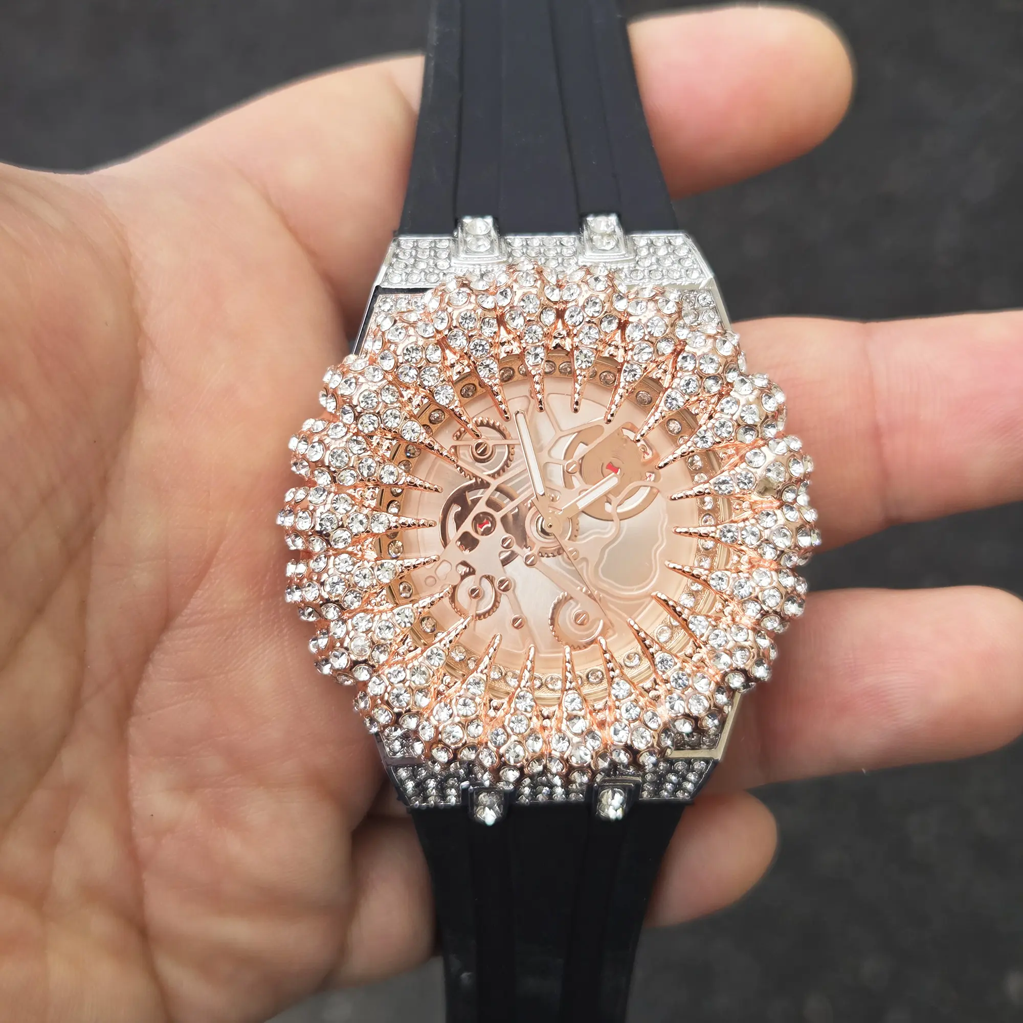 MaxBling81 Men's Fashion Watch, Iced Out Thorned Bezel with Simulated Diamonds, 45mm Round Face Alloy Case, Black Silicone Buckle Strap, Water Resistant Quartz Movement, Trendy Design, Boyfriend Gift Option, Gold/Silver Color