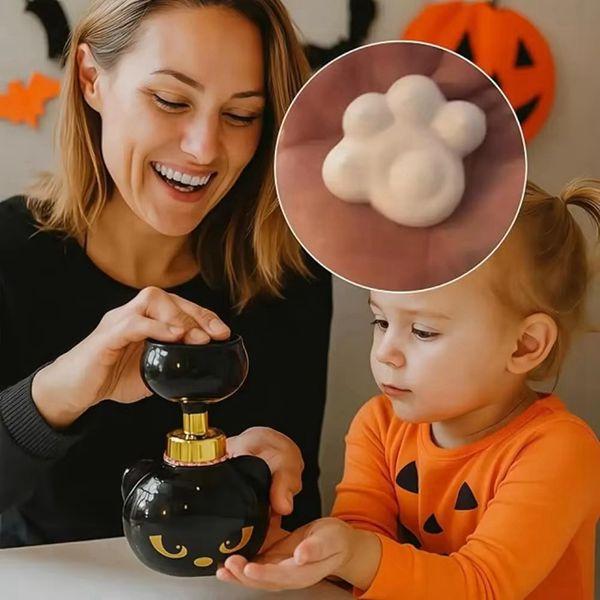 Pawprint Magic Cute Cat Paw Foam Soap Dispenser Press Design for Cat Lovers Practical Fun Accessory Claw Shaped Foam Pump Bottle