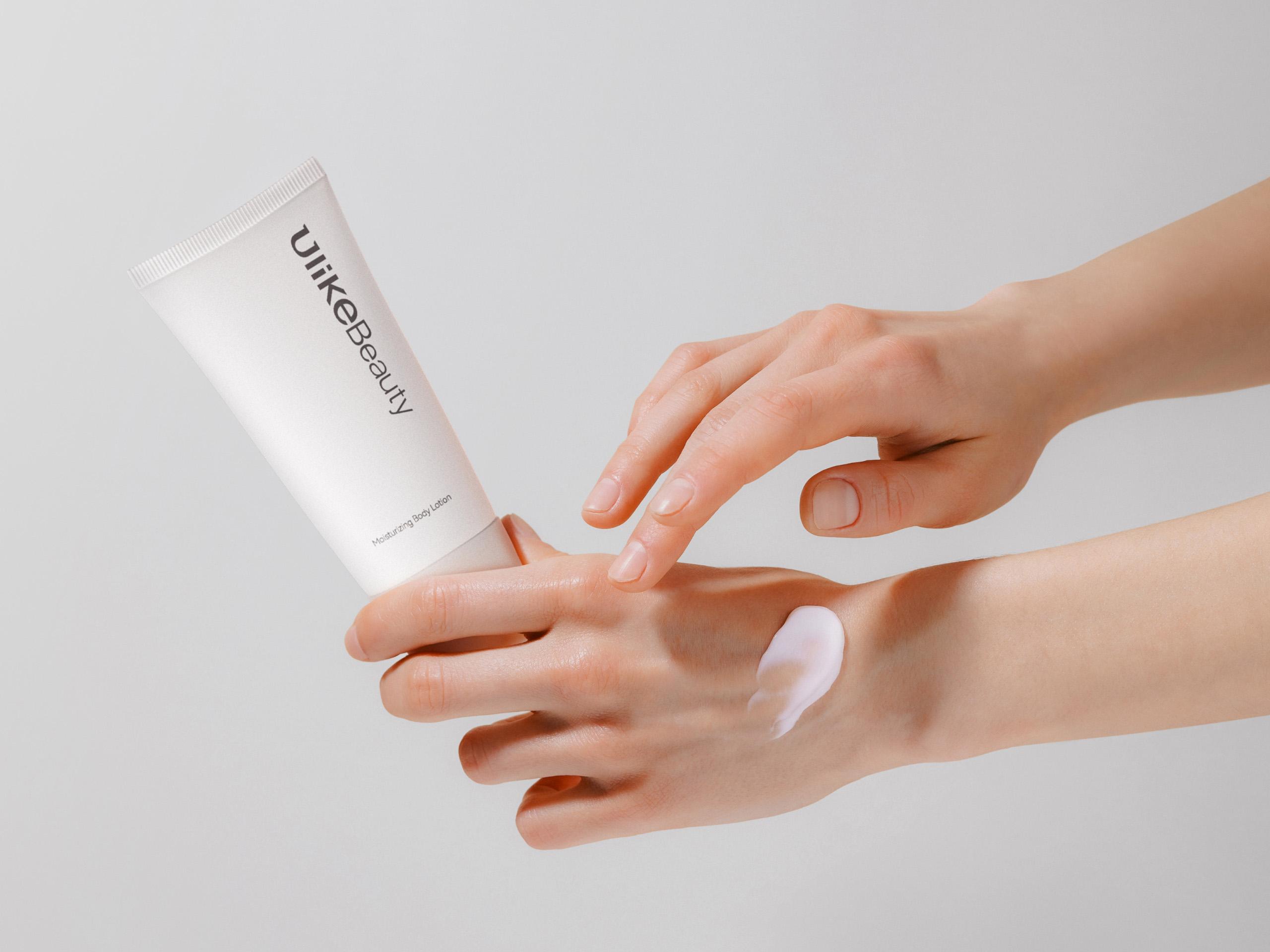 Ulike Body Lotion – Milk Essence & Skin-Softening Emulsion