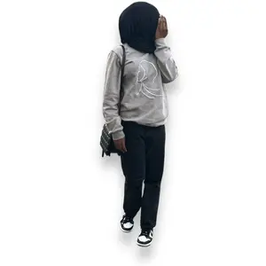 Covered girl Sweater (embroidery kids)