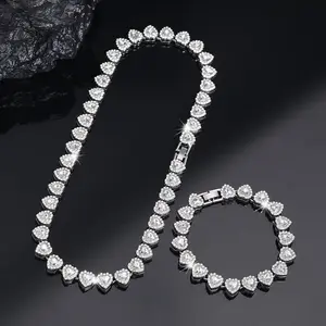 2pcs Set Heart Shaped Cuban Chain Necklace Set for &,Hip Hop Style Choker Set,Luxurious Jewelry Set for Valentine's Day Gifts, Birthday,Everyday & Party Wear, for Teenager