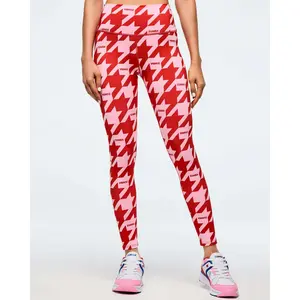 Zumba Amour Z-Lift High Waisted Ankle Leggings - Red/Pink Zumba Amour Z-Lift High Waisted Ankle Leggings - Red/Pink