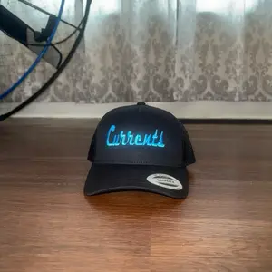 CURRENTS yp classic Trucker Hat with Blue Embroidery for Men and Women