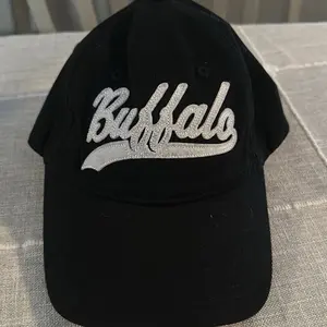 Buffalo black hat