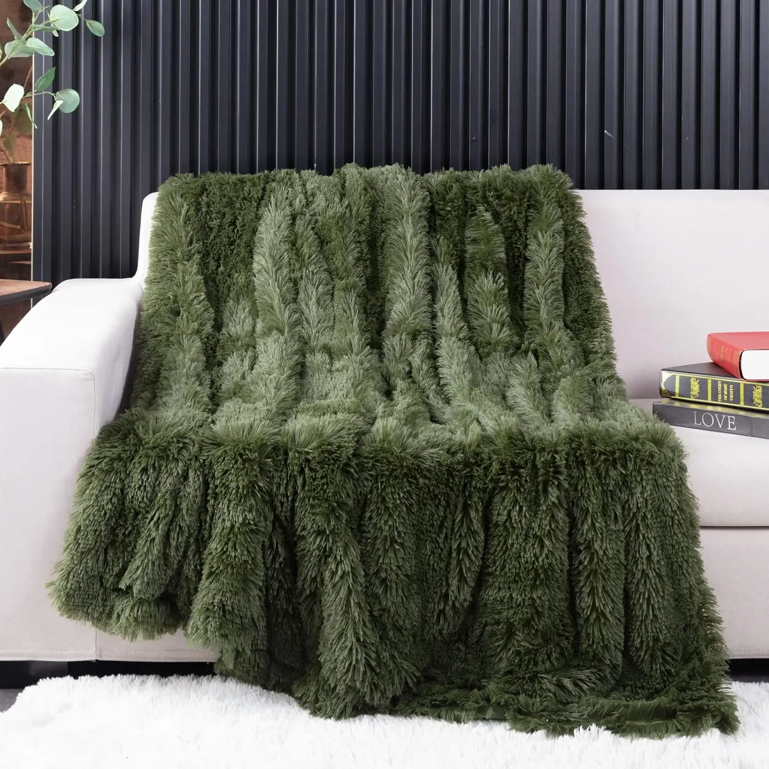Faux Fur Microfibre Shaggy Throw Blanket, 2-Layer Double-Sided Antishedding Machine Washable Blanket for Fall Bed, Picnic Use (For Women)