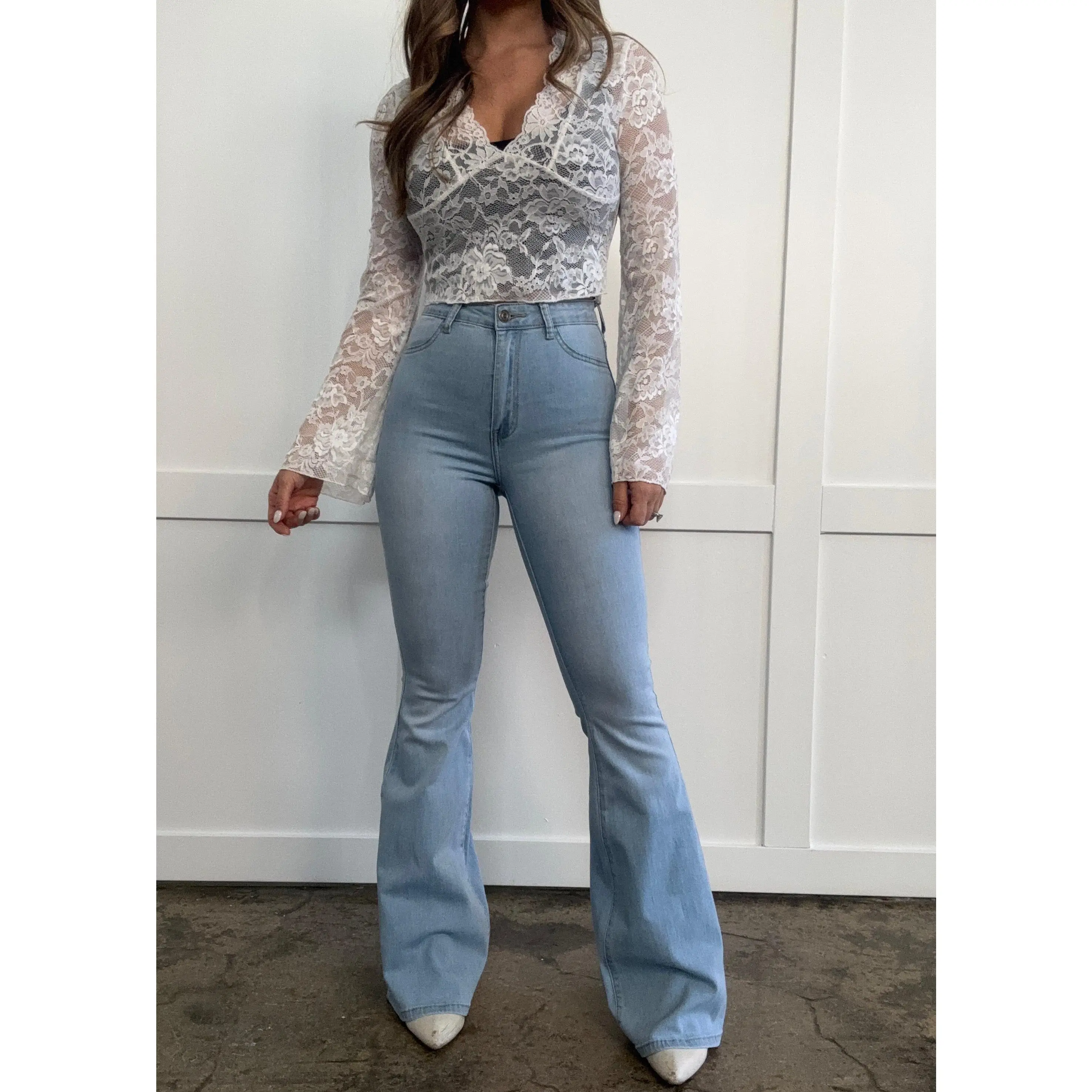 Light Wash Fiona Flares