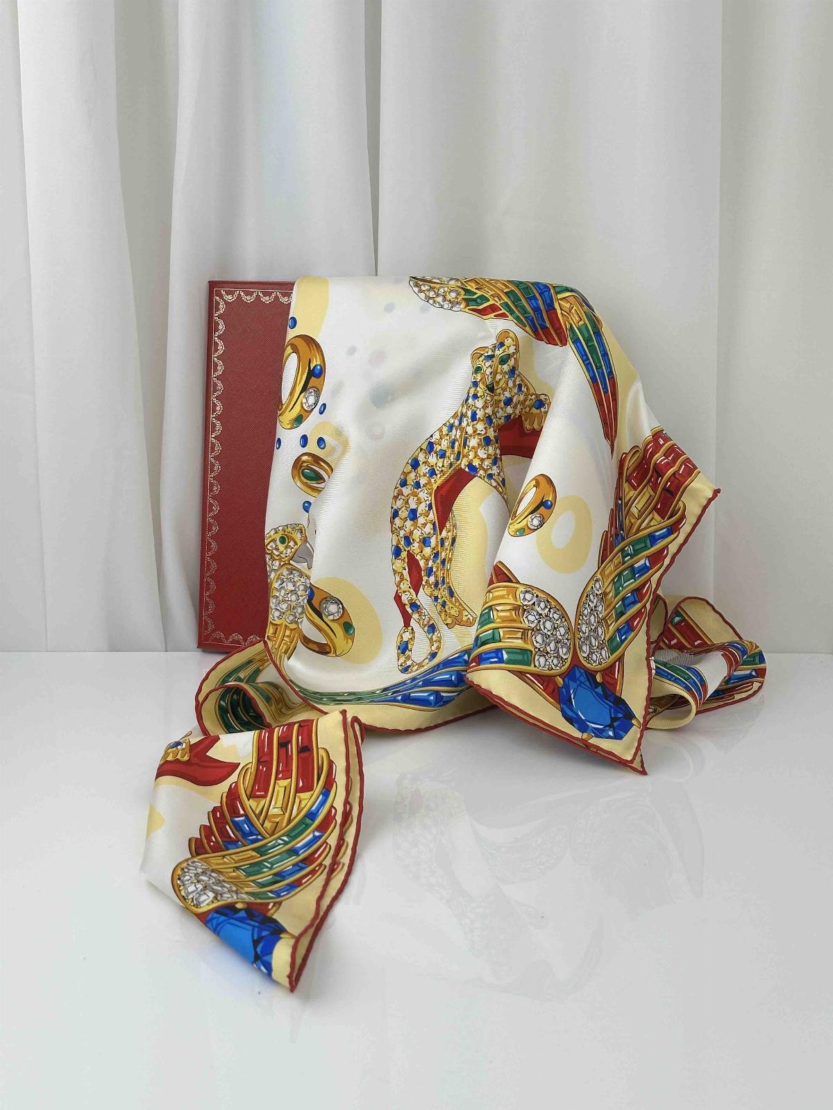 Pre-owned Cartier As Shown Shoulder Bags SCARF Silk MR13082026C364