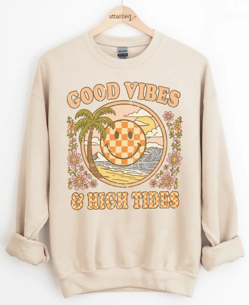 Checker Good Vibes & High Tides Graphic Top Checker Good Vibes & High Tides Graphic Top