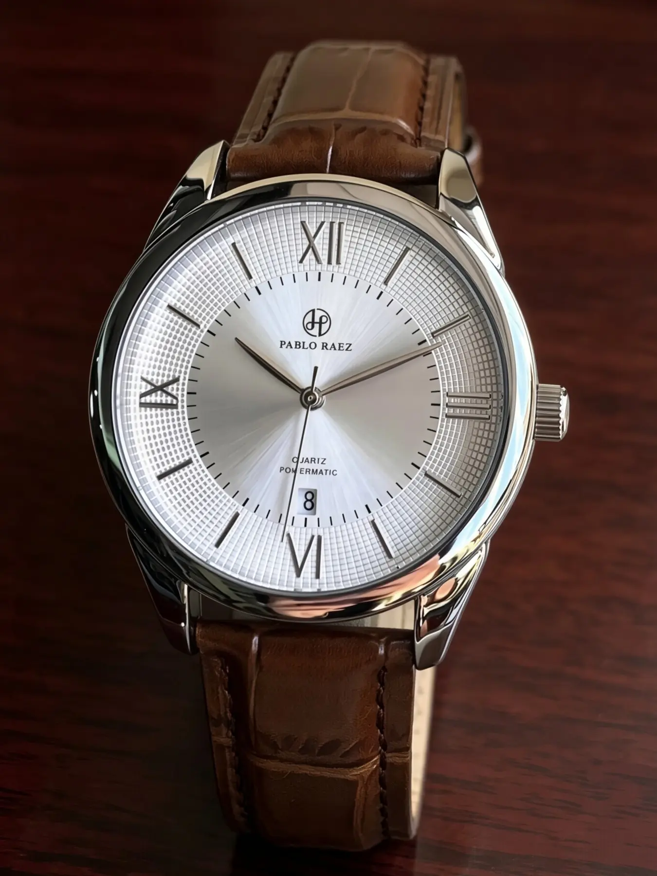 1PC Men's Watch, Analog Quartz Movement, Simple Textured Silver Dial, Calendar Function, Coffee-Colored Leather Strap, SUS304 Stainless Steel Case, Gift for Family and Friends, Quartz Analog Wristwatch