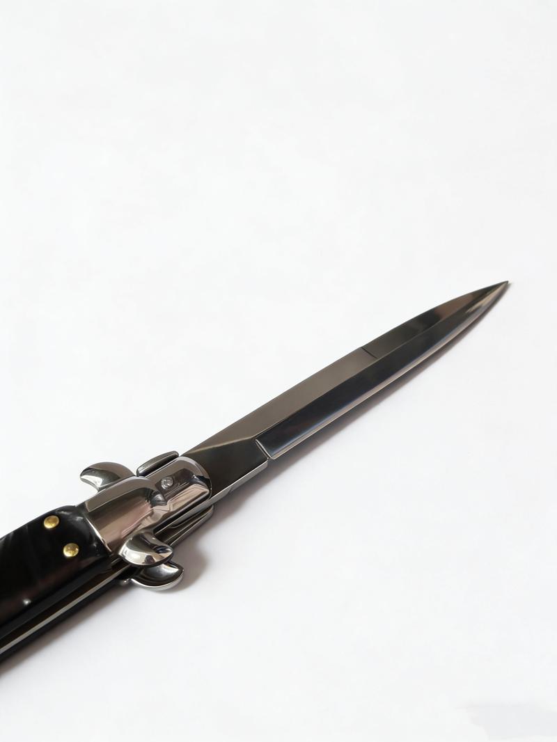 EDC folding knife, outdoor folding knife, stainless steel camping knife, multifunctional outdoor folding knife, unboxing tool, suitable for camping, hiking, fishing, and holiday gifts