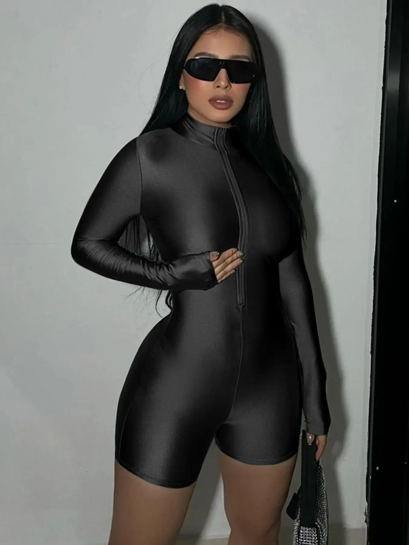 Women's Solid Zip Up Mock Neck Bodycon Romper, Casual Long Sleeve Jumpsuit for Fall & Winter, Women's Clothes for Daily Wear