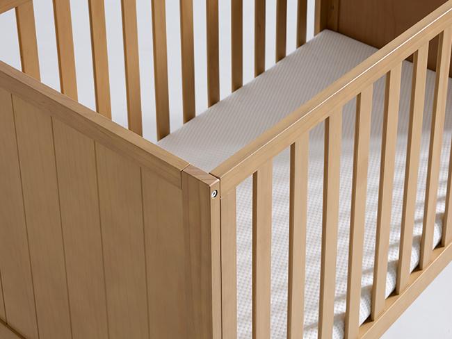 HARPPA 5-in-1 Wooden Convertible Crib, Converts to Toddler Bed, Daybed, Sofa & Full-Size Bed, 3 Adjustable Heights, Non-Toxic Finish Sustainable Nature Pinewood