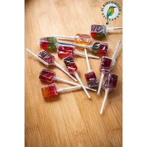 Chupa Besitos - Hard Candy Lolipops from El Salvador 7pcs