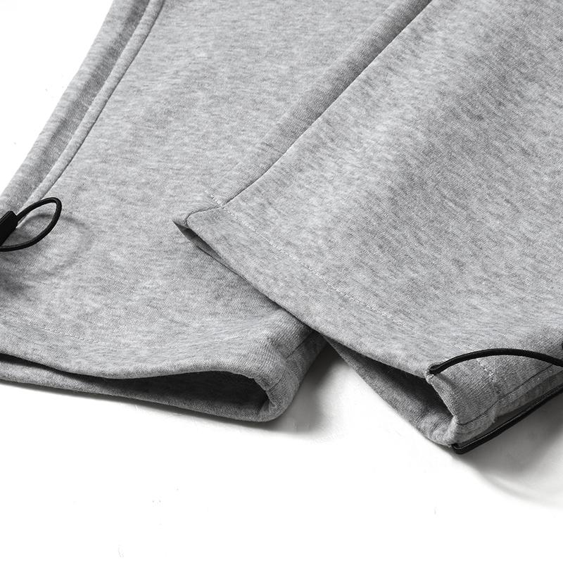 Men's Loose Fit Straight-Leg Joggers - Soft Stretch Fabric, Adjustable Elastic Waistband with Side Pockets, All-Season Gym & Outdoor Wear, Sporty Casual Style, Comfortable Fit, Active Lifestyle