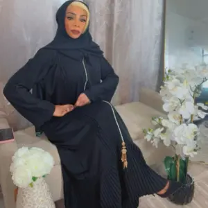 Midnight Noor pleated Abaya