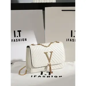 Crossbody Bags for Women Small Crossbody Wallet Purses with V Letter ,Pu Leather Shoulder Handbags Travel/Daily Use Fashionable Crossbody Bag