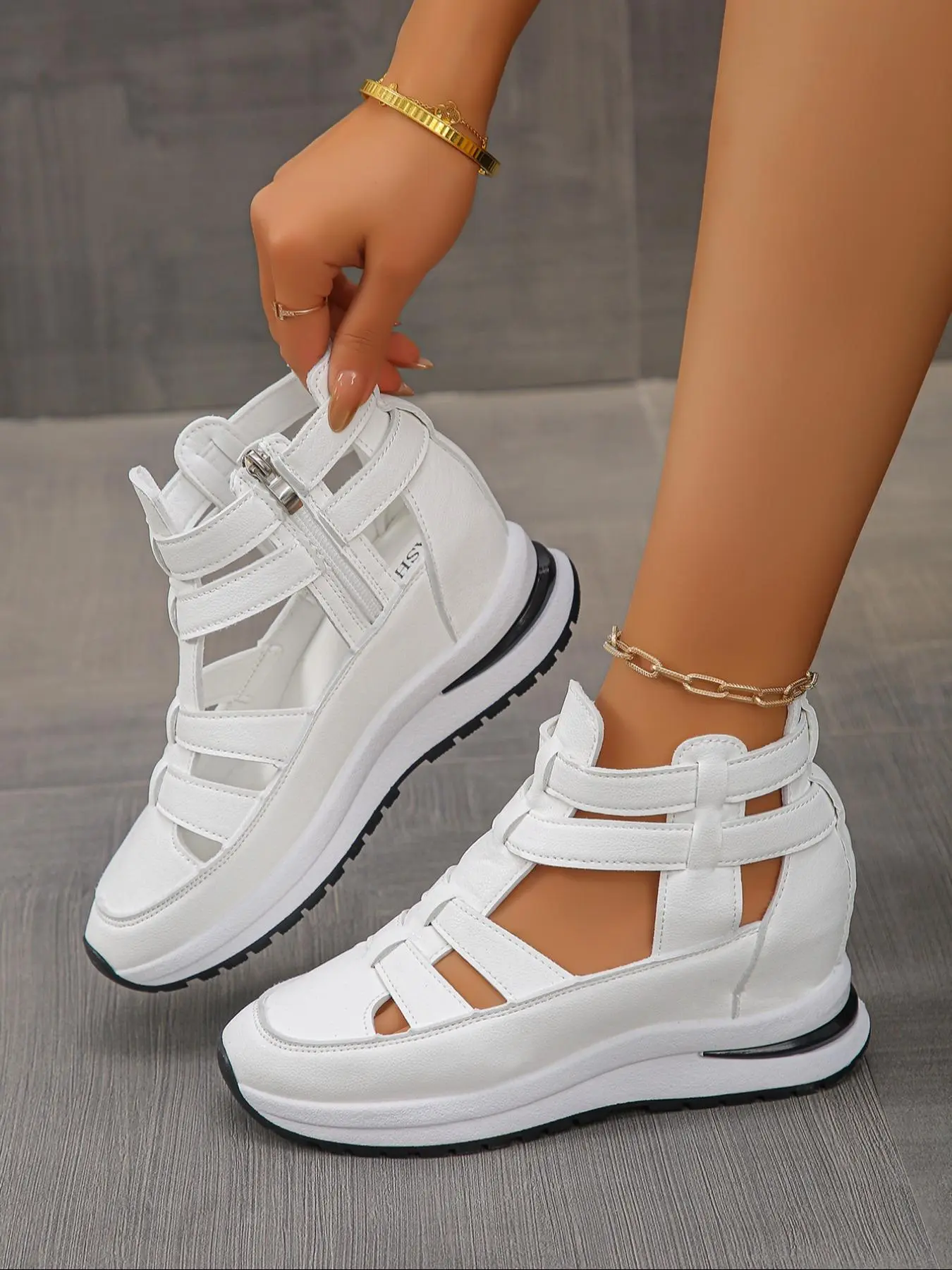 Fashionable Solid Color Cozy Platform Sandals, Chic Summer Footwear, Casual Comfortable Flexible Sandals for Summer, Women's All-Match Round Toe Ankle Strap Sandals for Daily Wear