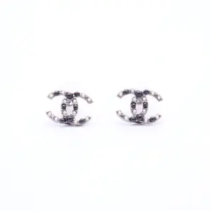 Pre-owned Gunmetal Tone Black & Grey Beaded CC Stud Earrings W20110