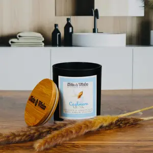 Cashmere Musk Wooden Wick Candle