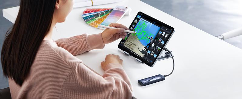 UGREEN SSD Enclosure, Tool-Free USB C External, 10Gbps M.2 NVMe to USB Adapter/Reader Supports M and B&M Keys and Size 2230/2242 /2260/2280 SSDs- TikTokShopBlackFriday ,TikTokShopHolidayHaul