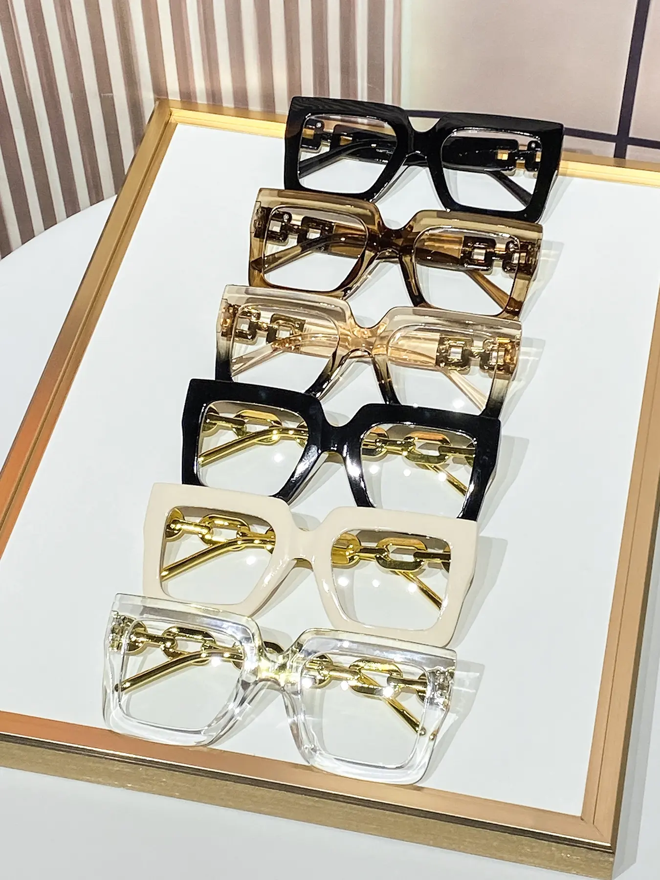 6pcs Women's PC Square Full Frame Mirror, Wide Border Design, Chain Leg Decorations, Fashion Accessory for Stylish, Trendy Frames, Square Frame Eyeglasses, Must Have Glasses