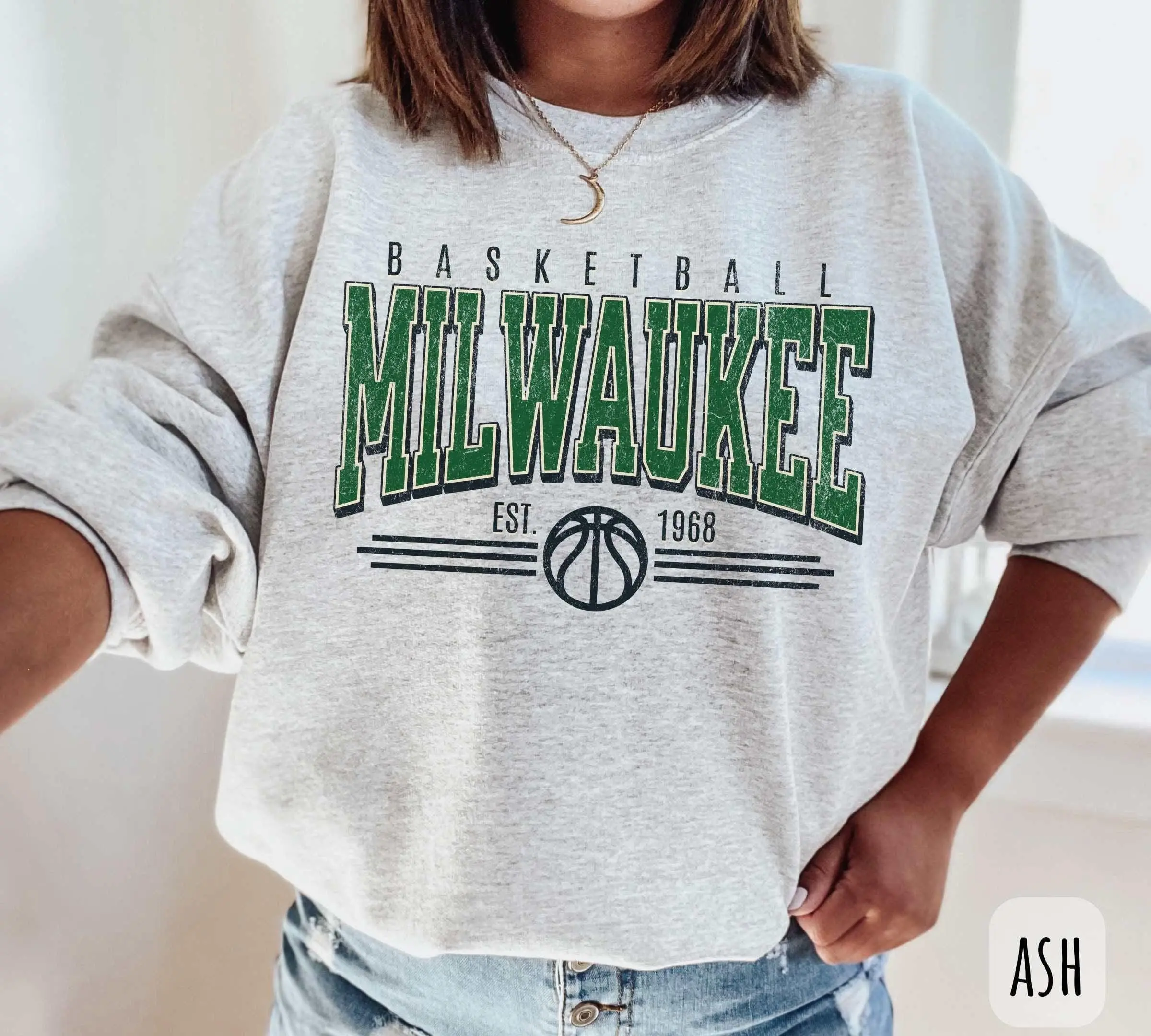 Vintage Milwaukee Basketball Sweatshirt | Retro Milwaukee T-Shirt or Hoodie for Fans | Wisconsin Game Day Apparel