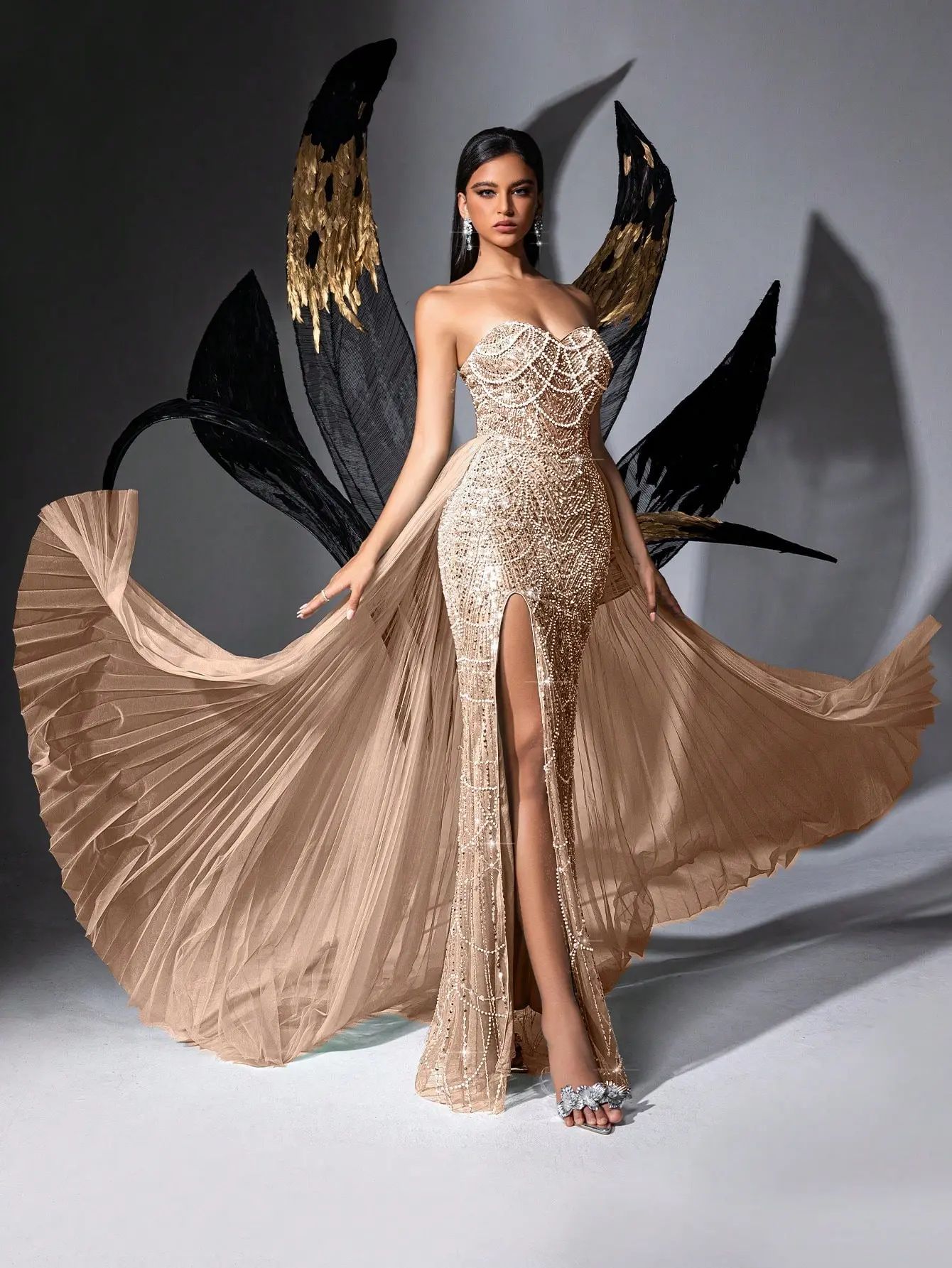 Luxury Apricot Strapless Hand Beaded Mermaid Evening Gown with Pleated Tulle Overlay High Slit & Sequin Splicing for Formal Events Leg Polyester