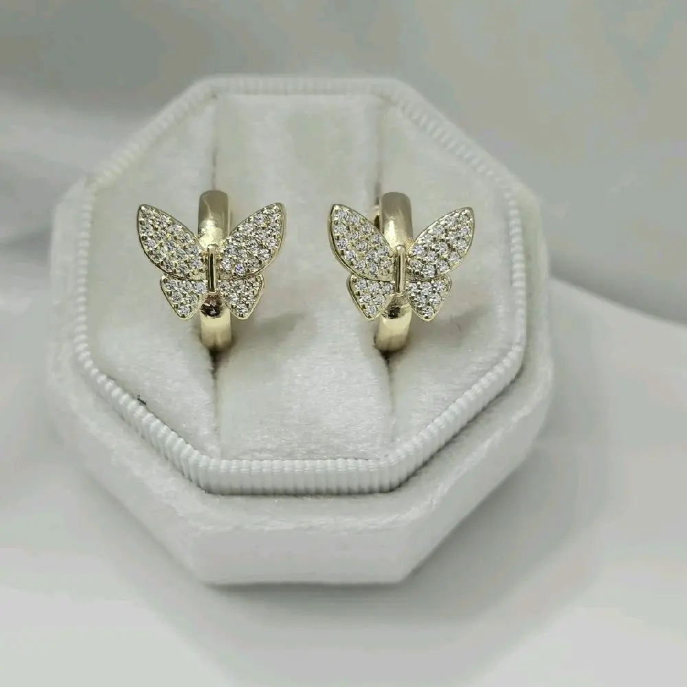 Argollas de mariposas con zc 15 mm .Gold Plated