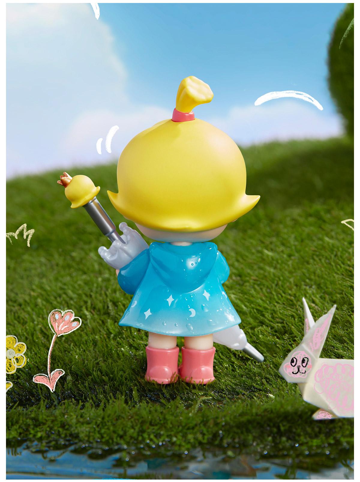 Baby Molly Funny Raining Day Figure