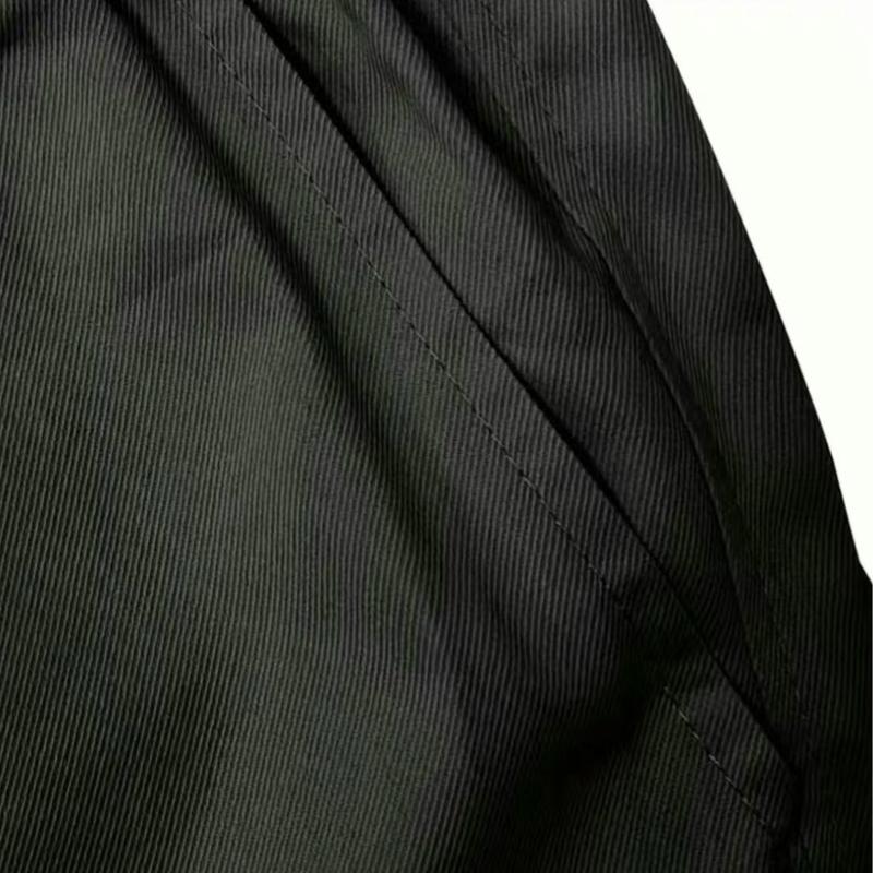 Men’s cargo pants—casual, comfortable long trousers with multiple pockets; suitable for all seasons and versatile for work, outdoor sports, and everyday wear.