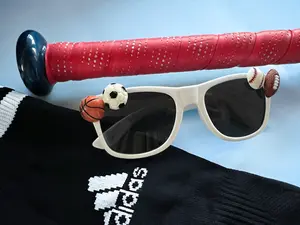 Kid’s custom sporty wayfarers