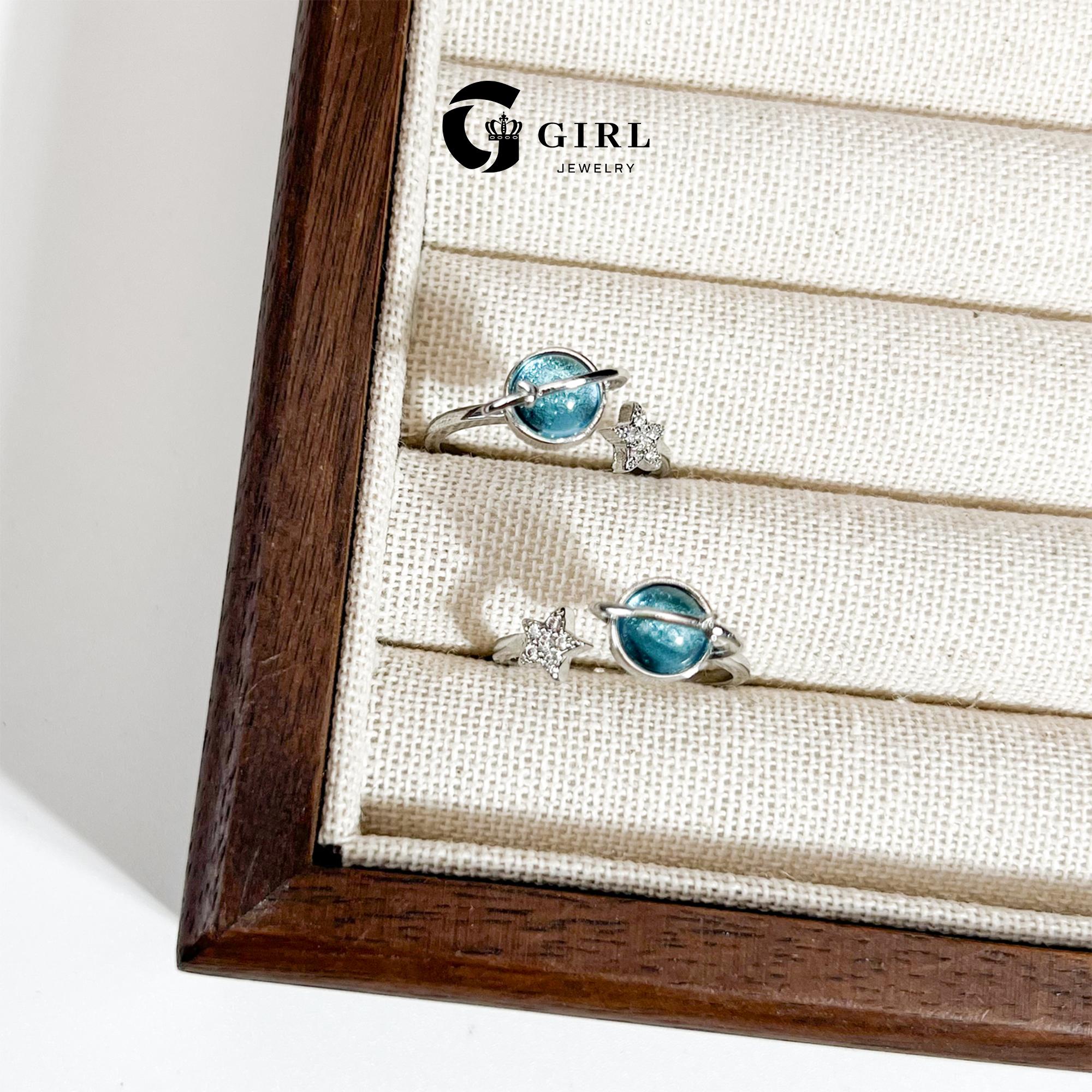 GGIRL To My Daughter - Fidget Ring Anxiety Meditation Ring for Women Star And Moon Rotatable Ring Holiday Haul Gift For The Daughter Witchy Jewelry Fashion Jewelry Gift for Holiday Haul Christmas Birthdays Anniversaries