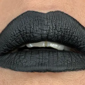 “Dark Mode” Black Liquid Lipstick Long Lasting Matte Formula Waterproof All Day Wear – Psychotic Cosmetics