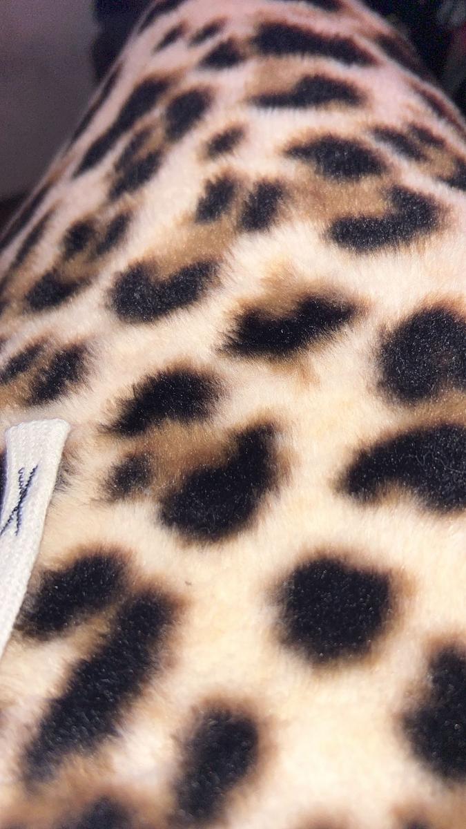 Item: Multi-color, L