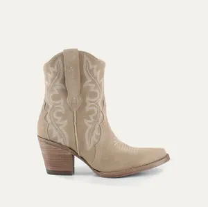 BROOKE BEIGE