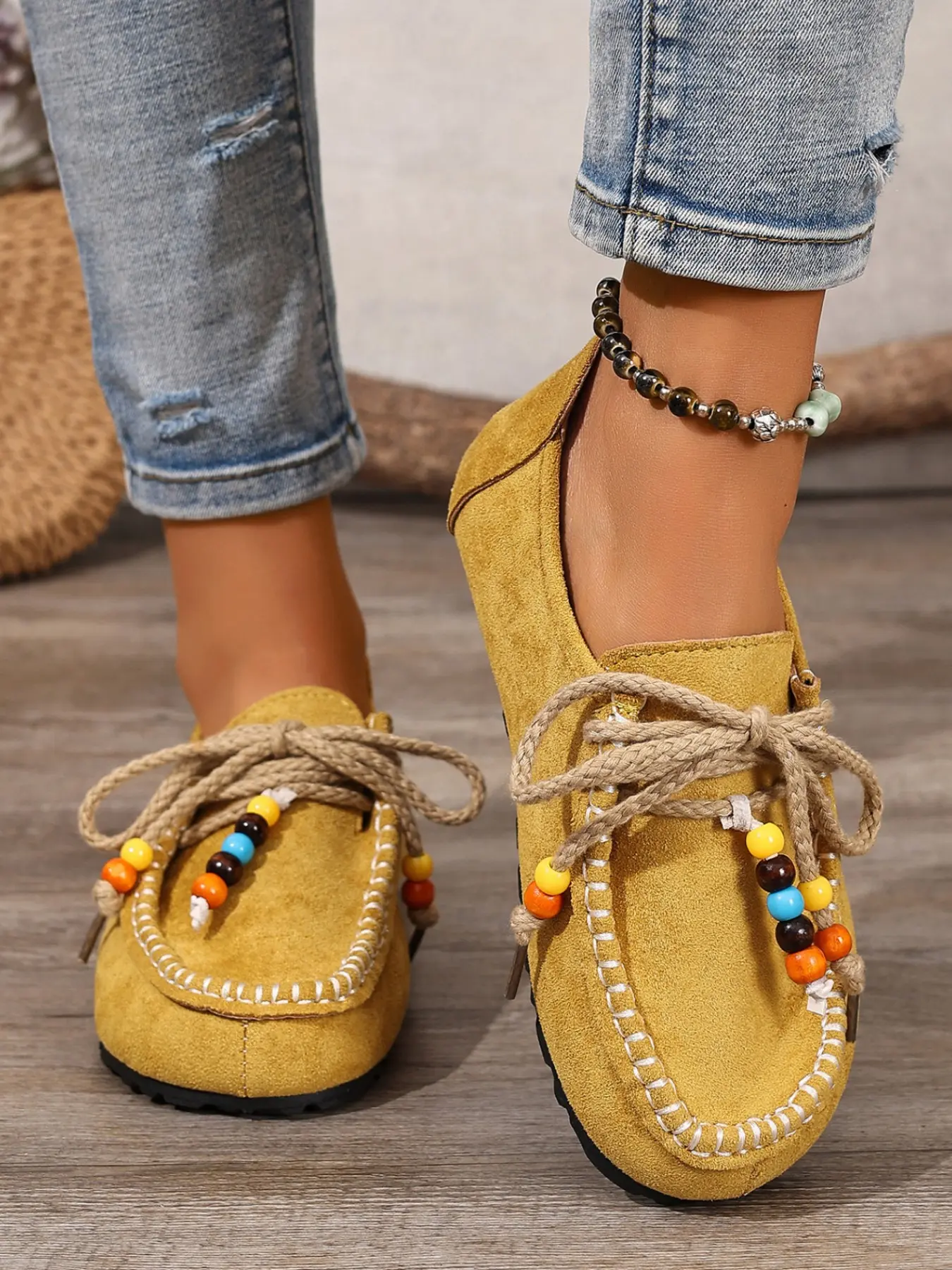 Retro suede shallow mouth single shoes for women, ethnic style bead flat bottomed single shoes, gentle upper, lightweight and comfortable, versatile casual single shoes for daily use, available in multiple colors, Casual Flats, Lightweight Flats Footwear