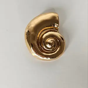 Auré Brooch